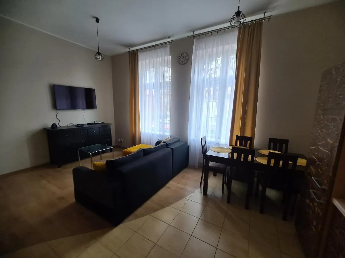 Apartamentyprzymorzu Apartament Z Antresola contacts
